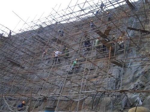 曲麻莱公路桩基检测